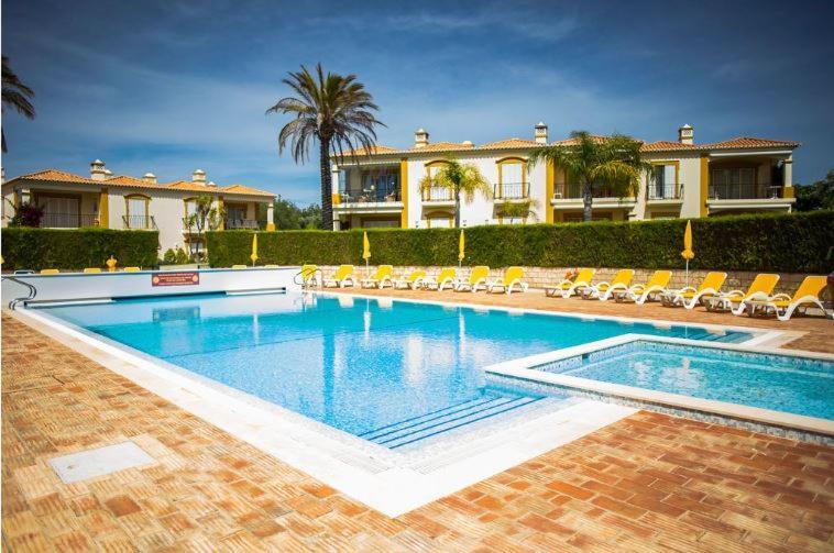 2Bedroom Bungalow Heated Shared Pool ,Near Carvoeiro And Ferrugudo 外观 照片